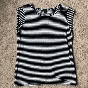 Ballet cap sleeve tee